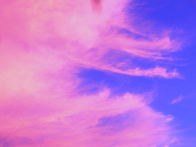 桃色夕焼け雲